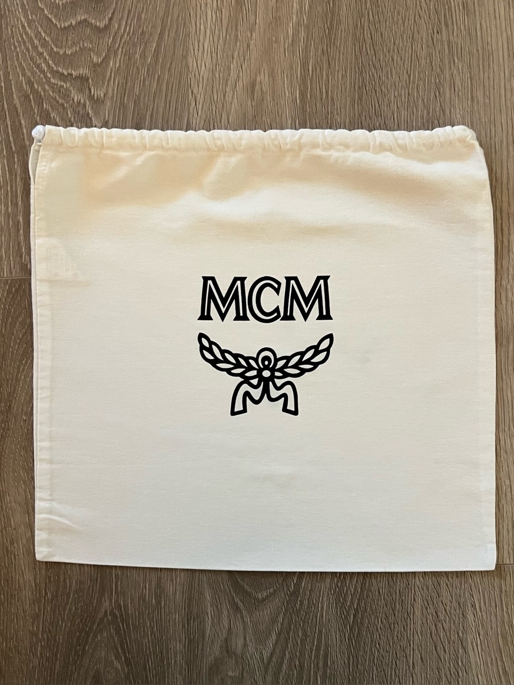 MCM dust bag (CC489)